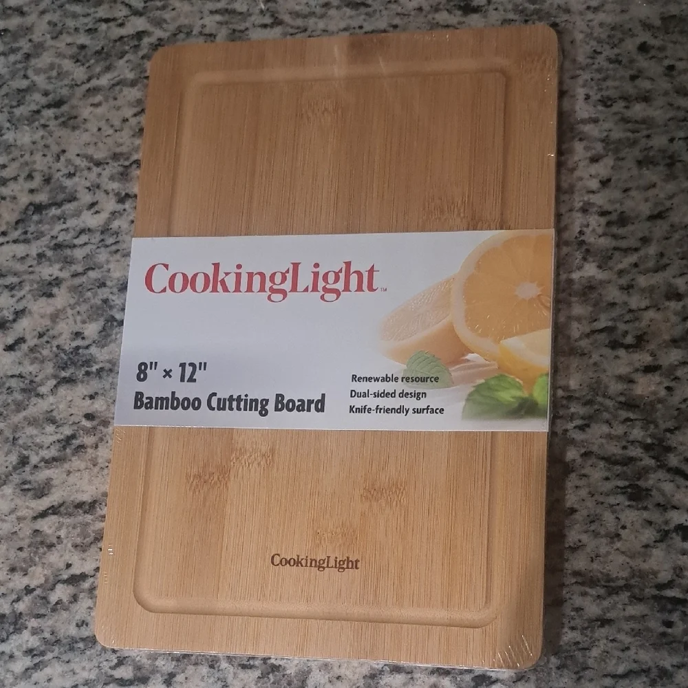 Bamboo Cutting Board - Natural Brown
